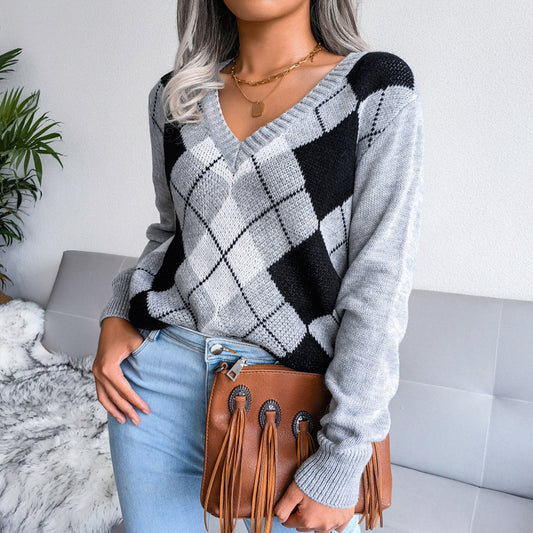 Geometric V-Neck Sweater Charcoal