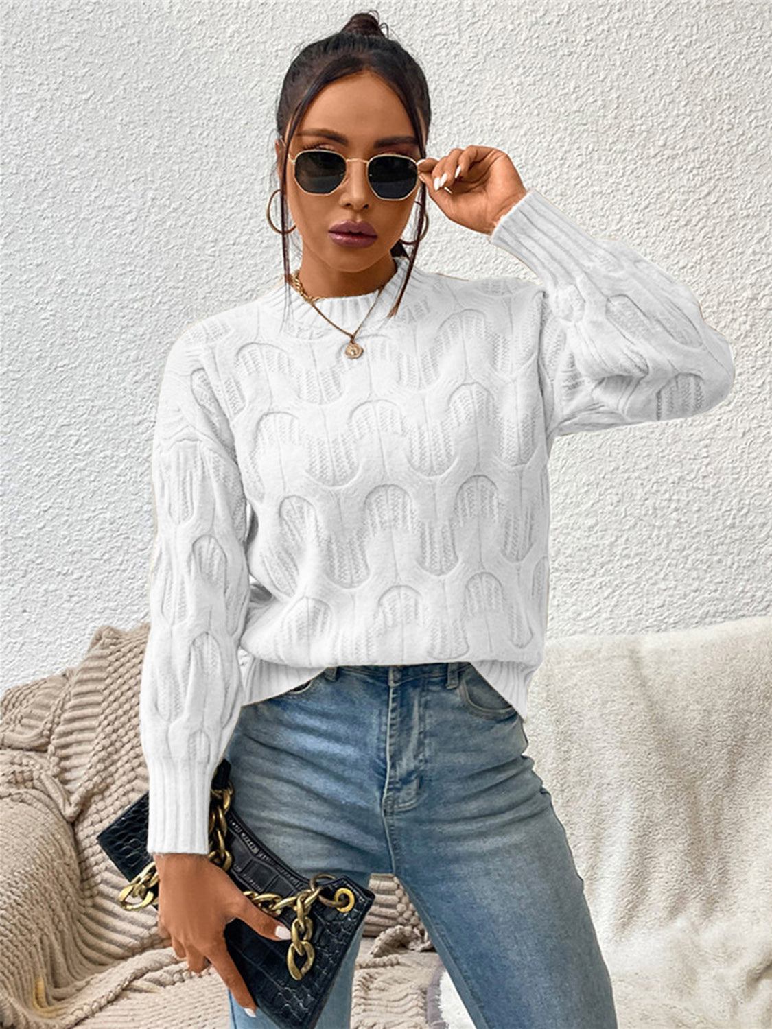 Round Neck Long Sleeve Sweater White