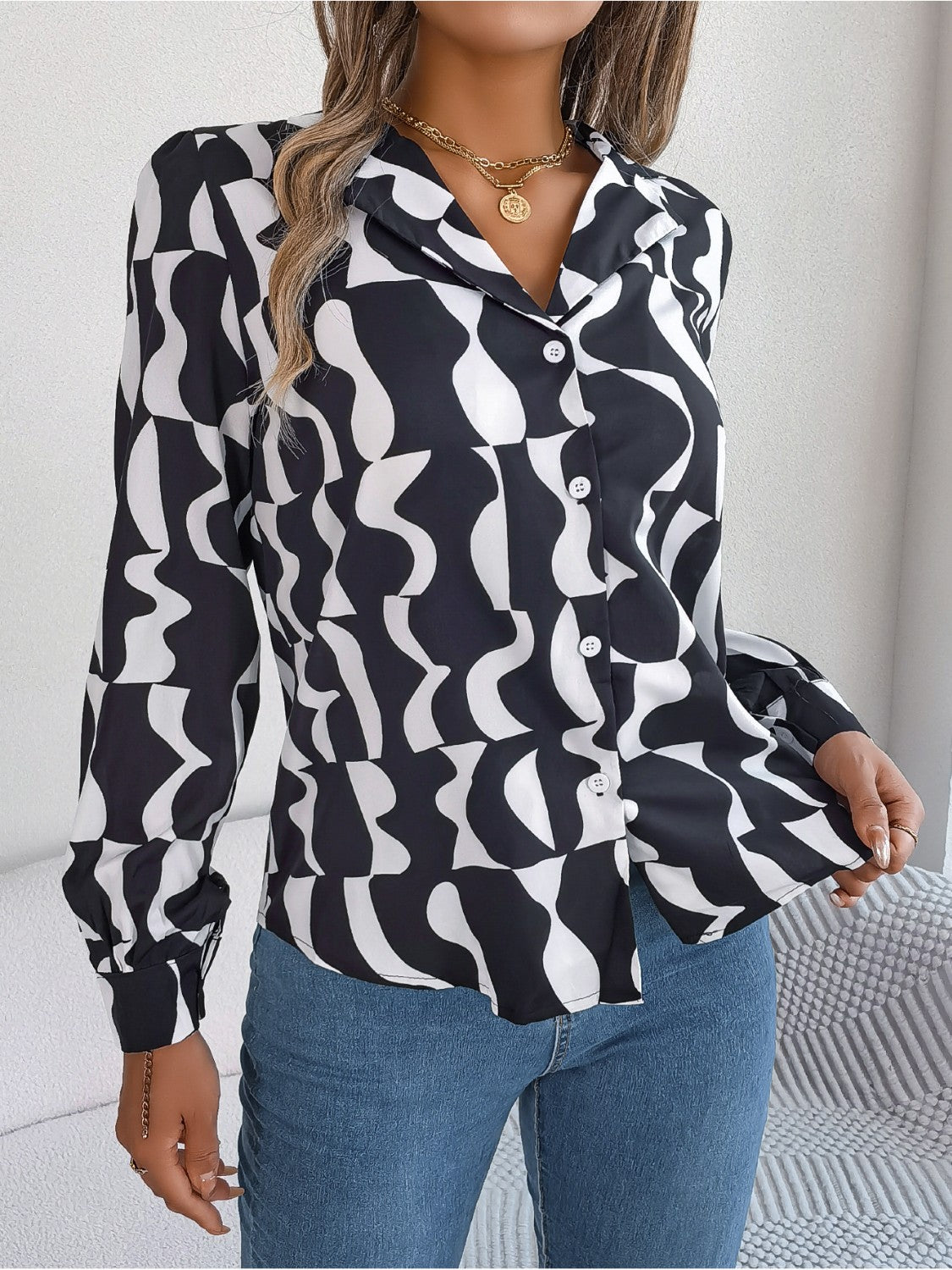 Printed Button Up Long Sleeve Shirt Black