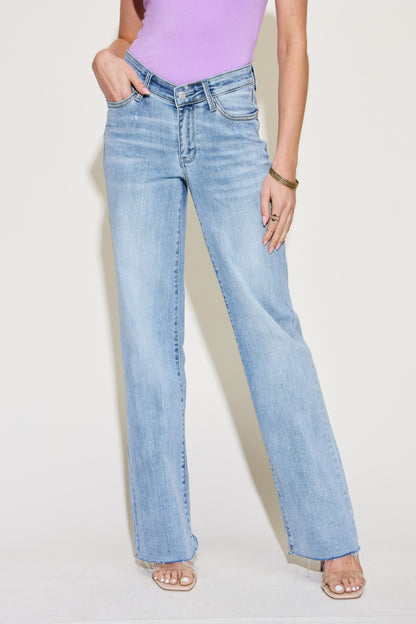 Judy Blue Full Size V Front Waistband Straight Jeans Light