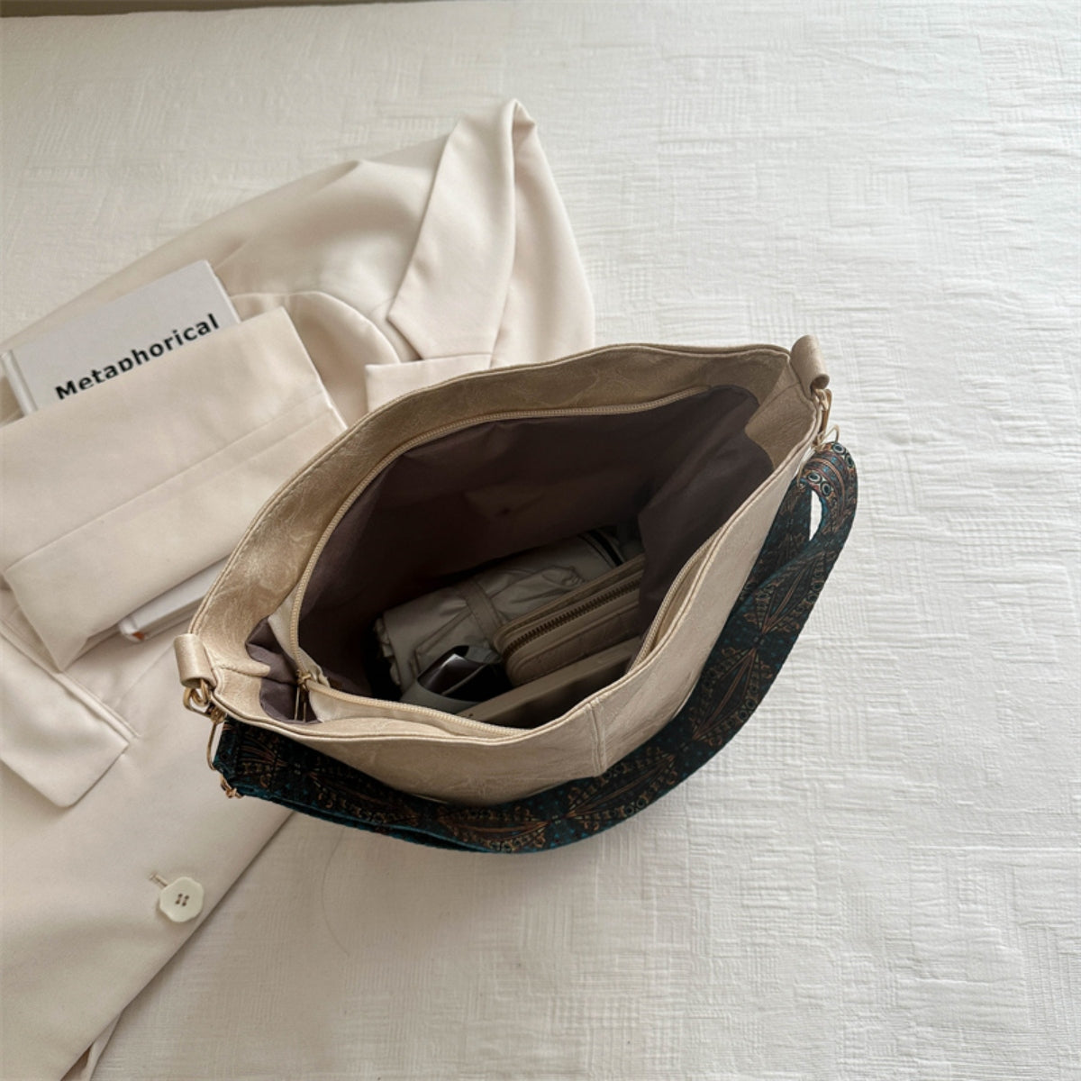 PU Leather Adjustable Strap Shoulder Bag - Thandynie