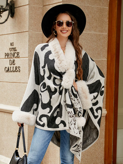 Faux Fur Trim Poncho Ivory One Size