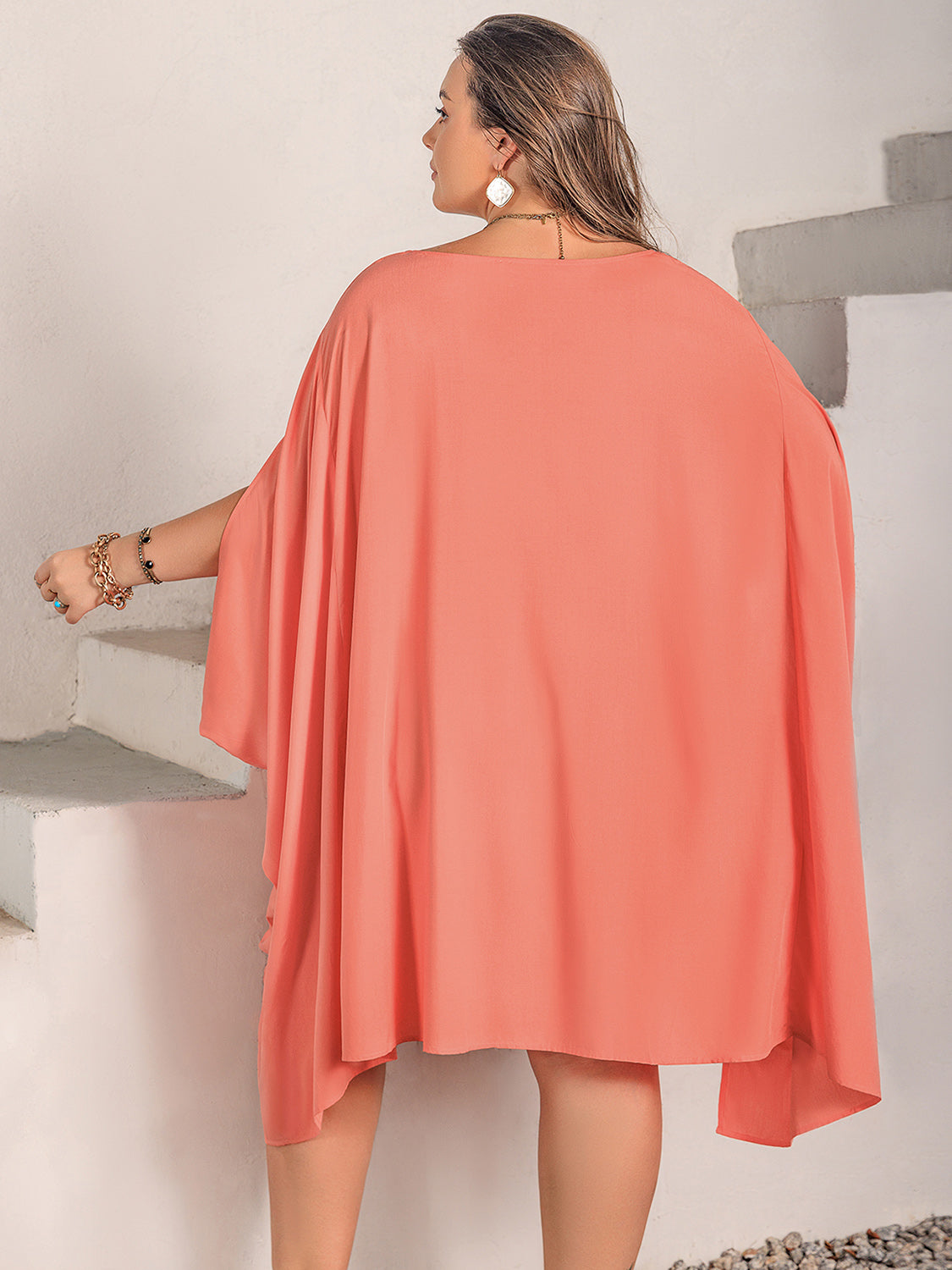 Plus Size Round Neck Batwing Sleeve Mini Dress