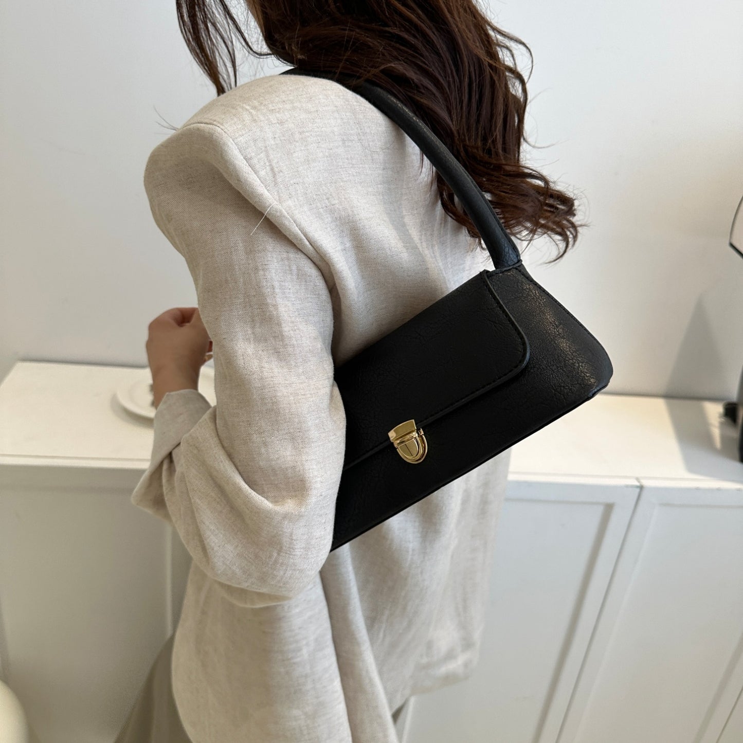 PU Leather Shoulder Bag - Thandynie