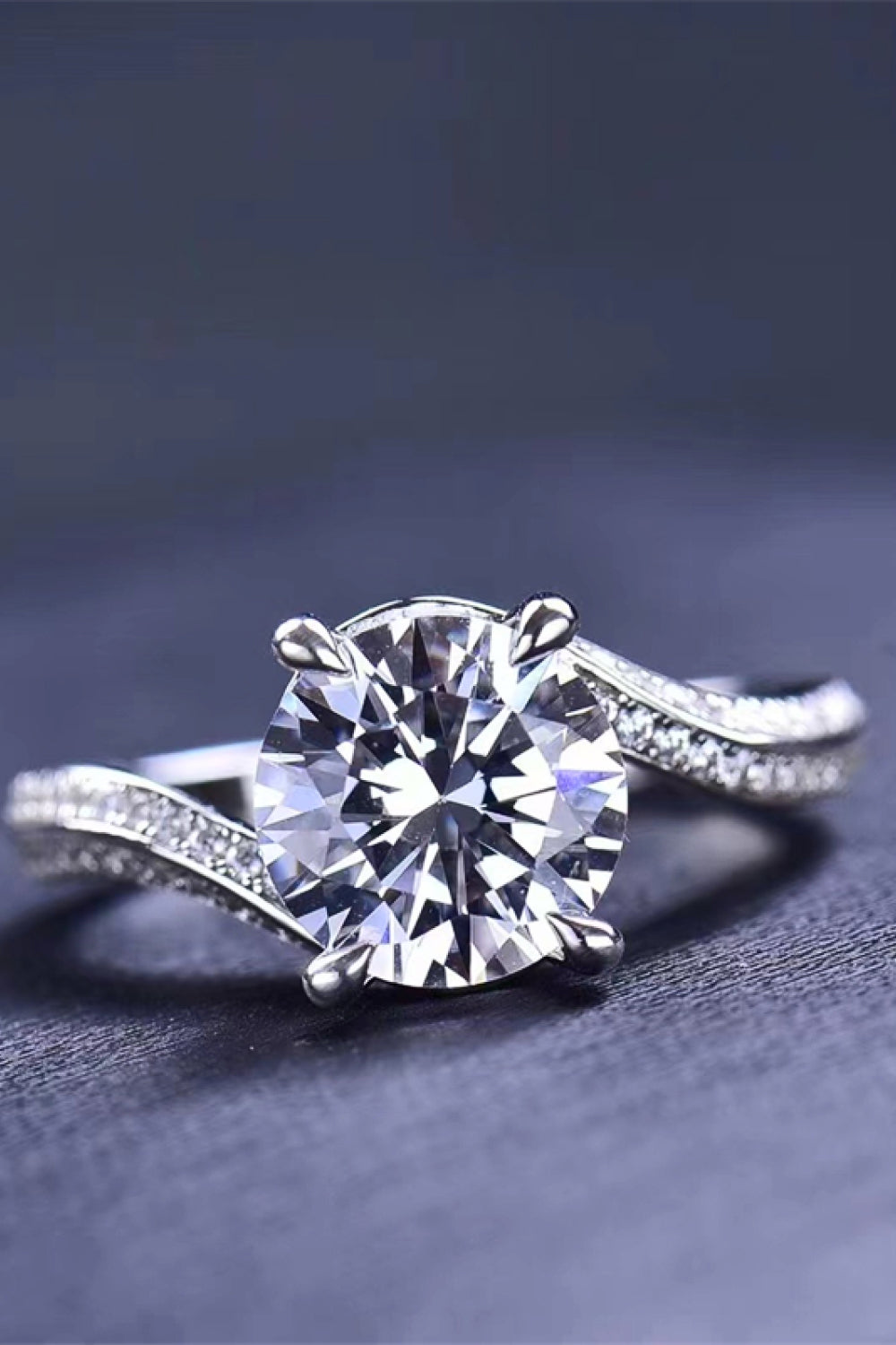 Keep Your Eyes On Me 3 Carat Moissanite Ring