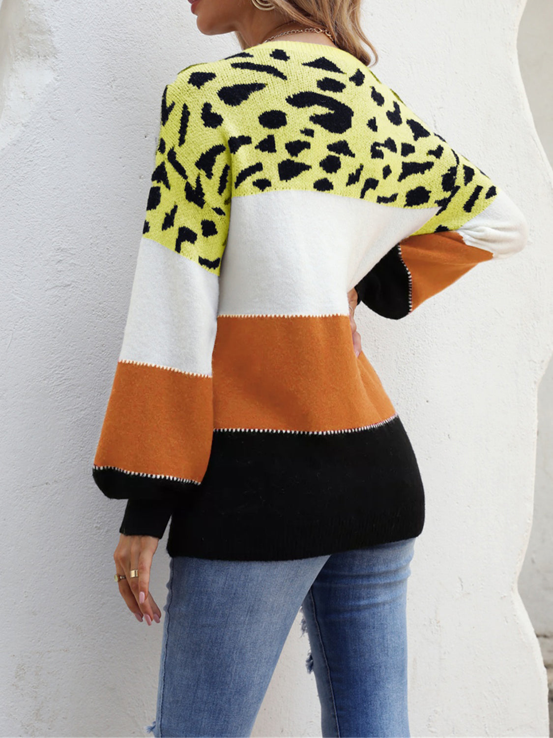 Color Block Round Neck Sweater