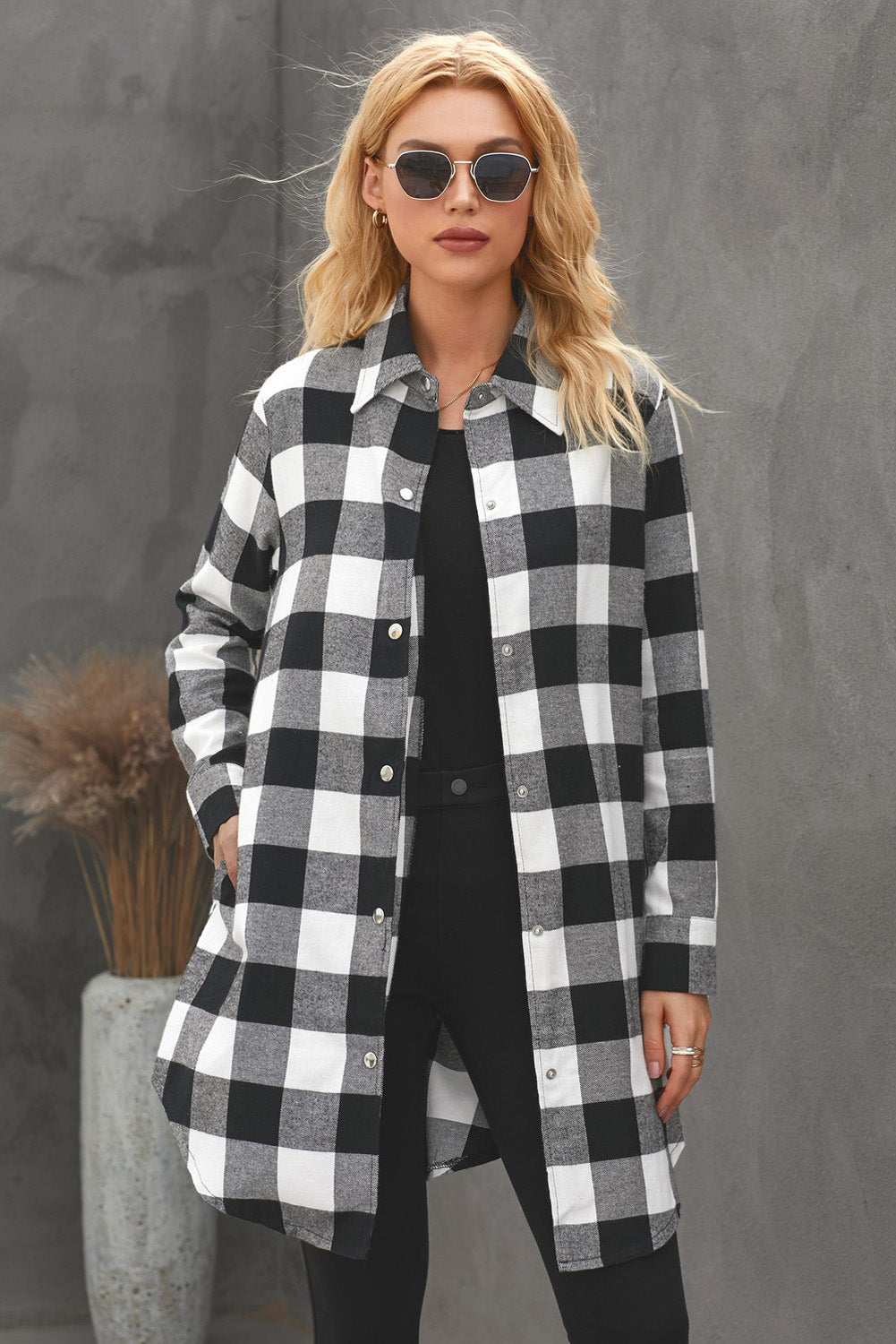 Women's Longline Plaid Shirt Coat with Turn-Down Collar | Classic British Style