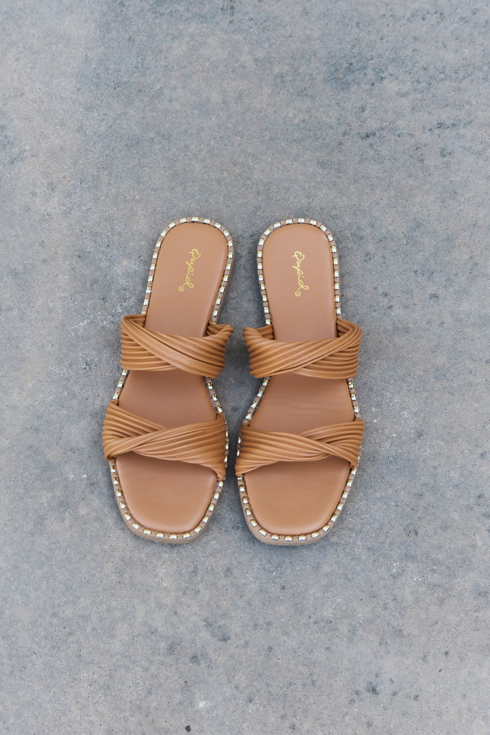 Qupid Summertime Fine Double Strap Twist Sandals - Thandynie