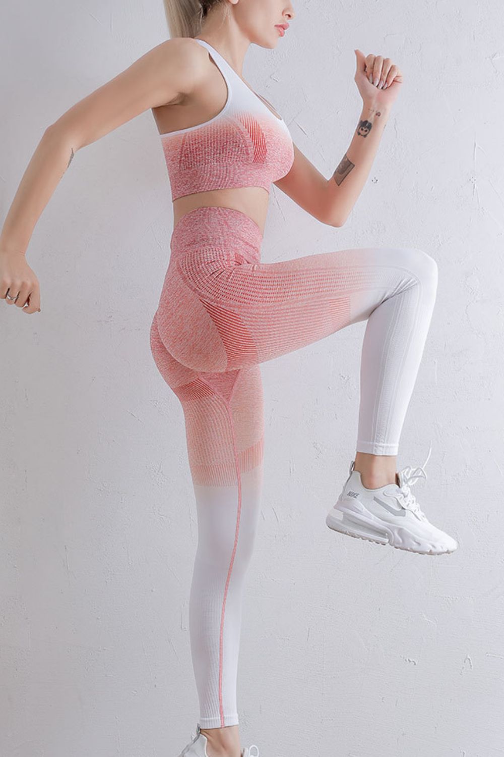 Gradient Sports Bra and Leggings Set White Pink