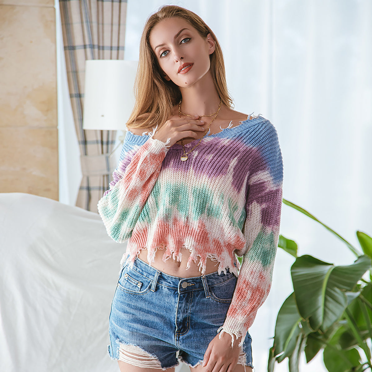 Tie-Dye V-Neck Frayed Hem Sweater