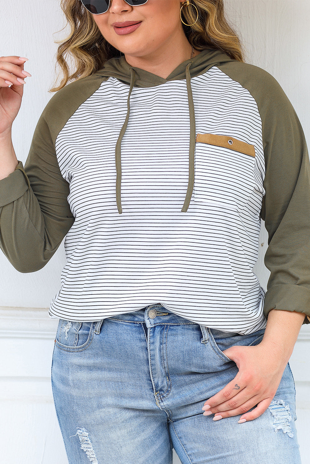 Green Striped Raglan Sleeve Buttoned Pocket Plus Size Hoodie