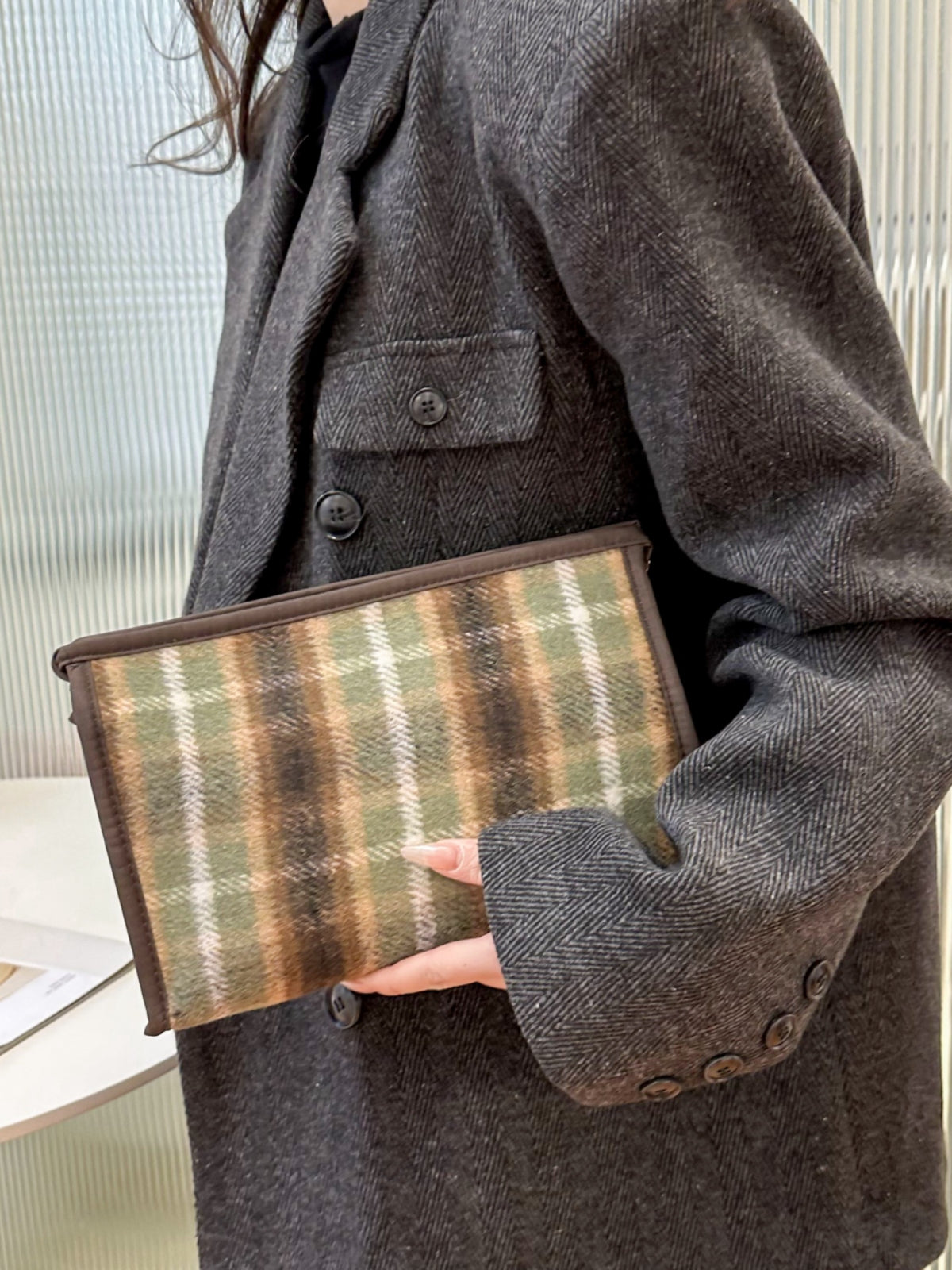 Contrast Plaid Clutch with Zipper Green (right angle) One Size